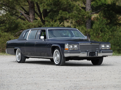 Cadillac Fleetwood 75 Series