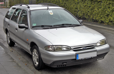 Ford Mondeo Generation 1