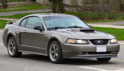 Ford Mustang Generation 4 (facelift 1998)