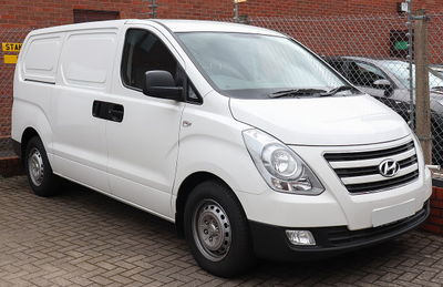 Hyundai H-1 Starex