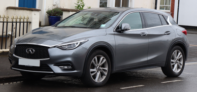 Infiniti Q30 Generation 1