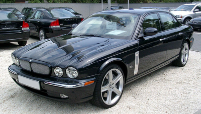 Jaguar XJ Generation 3 (X350)