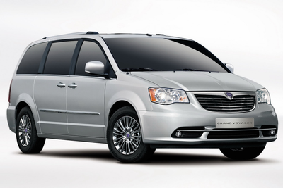 Lancia Voyager (facelift 2011)