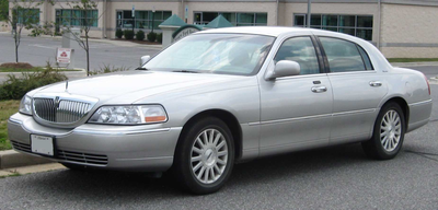 Lincoln Town Car Generation 3