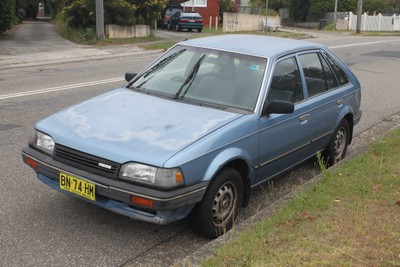 Mazda 323 BF