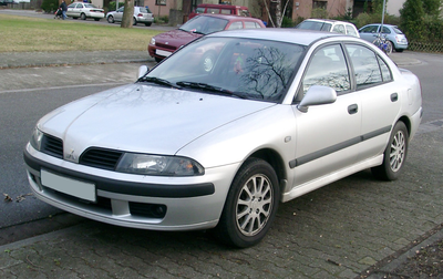 Mitsubishi Carisma Generation 1 (facelift 1999)