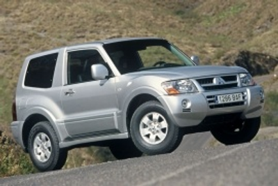 Mitsubishi Pajero Generation 3 (facelift 2003)