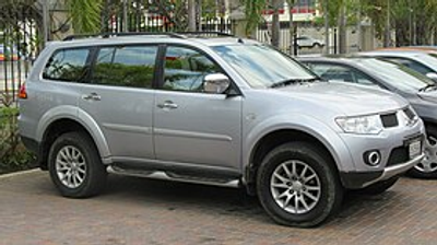 Mitsubishi Pajero Sport Generation 2 (facelift 2013)