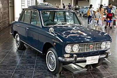 Nissan Bluebird 411 (facelift 1964)