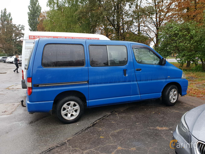 Toyota Hiace XH10 (facelift 1995)