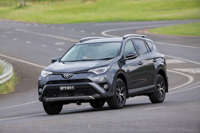 Toyota RAV4 XA40 (facelift 2015)