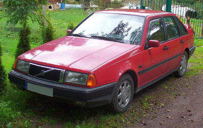 Volvo 440 Generation 1