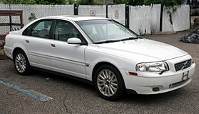 Volvo S80 Generation 1 (facelift 2003)