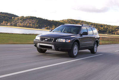 Volvo XC70 Generation 2 (facelift 2005)